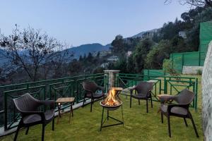 Lions Den Estate 7 BD Ramgarh serviced Villa BBQ