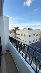 New Central Apartment in Oasis - Parking and Wifi