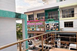 Budget Apartments Close to Beach & Cafes | AC