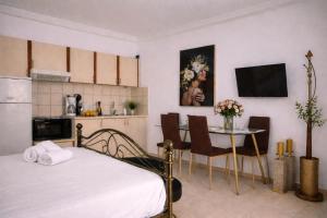 Sun Studio - Sitia Cozy Stay with Mountain Views