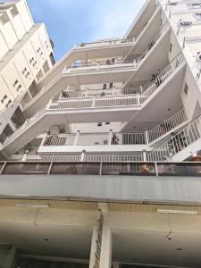 Signature Executive Studio Near Airport & Downtown