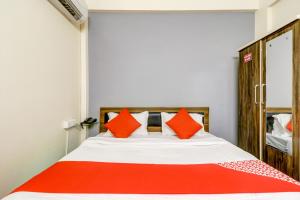 Hotel O The Crown Inn