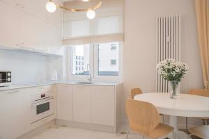 Gdynia Centrum Apartament Abrahama 15 minut pieszo od Plaży Miejskiej by Noclegi Renters