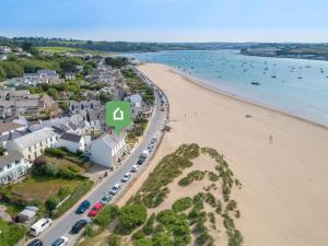 3 Bed in Bideford oc-insbr