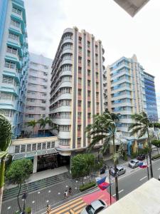 Newport Premium Stay