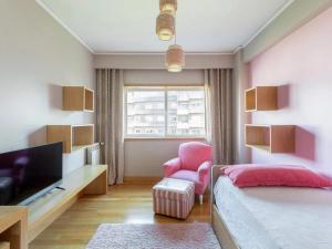 Apartment 4 Bedrooms