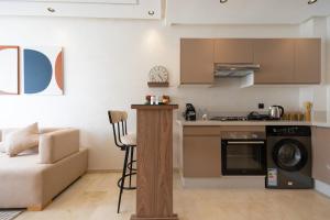 RStay Central & bright Cozy Unobstructed view