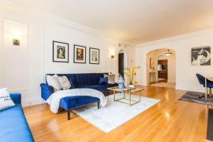 Downtown Magnificent Mile Sleep 20, 6bd-6ba