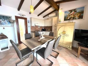 Villa La Dolce Vista & Private Jacuzzi img24
