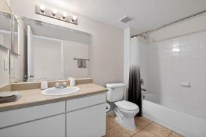 Bright & Comfy 2BR Home Away