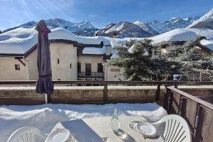 Apartment with terrace close to the slopes
