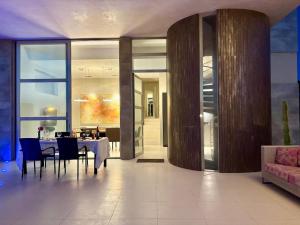 Design-villa with ocean views