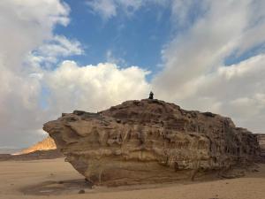 Bubbles Desert Camp Jeep Tours