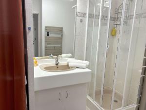 FS050-F1127 Appt 2 pièces 4 personnes FREJUS