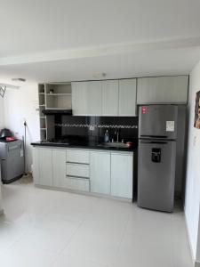 Apto hermoso en condominio-excelente ubicación