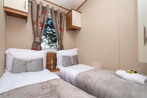 Seton Sands Luxe Family Caravan - Wi-Fi - Sleep 7