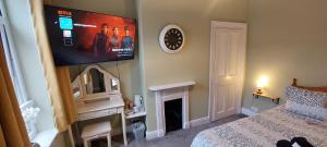 Salisbury Guest House - free parking