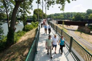 Cozy private room -Next to RGH and Target