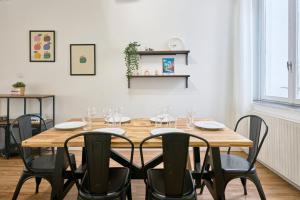 Roubaix - Beautiful 4 bedrooms house with terrace!