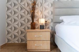 Saranda Bay Retreat - 1BR Apartment by PikHost