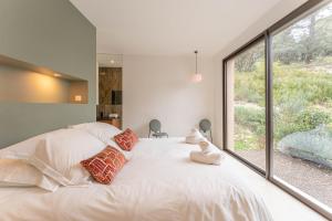 Elynéa - Vue panoramique - Haut standing - Piscine