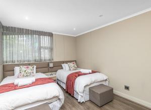 Sandton Splendour by Euphoric Leisure