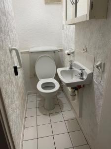 4 bed room house near town