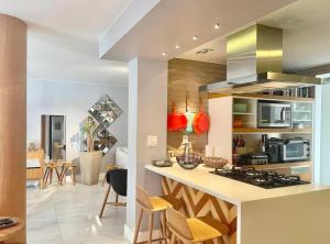 Lindo apartamento na rua do Shopping da Gávea com vaga