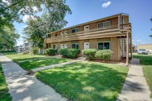 Free Parking and Near Hospitals with Private Entrance