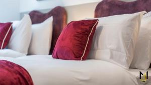 Meridian Way 1-Bed Premium Executive Apt F7