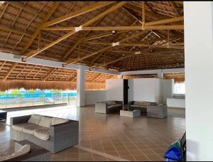 Apartamento Familiar Vista Piscinas Peñazul