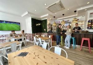 Smart Hyde Park View