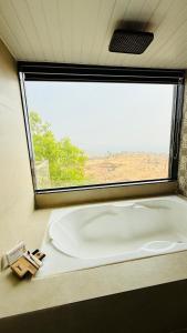 Anand valley Royal Retreat Resort