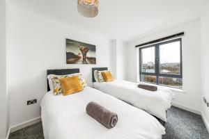 Cozy Leeds City Centre Apartment - Ideal for Long Stays & Contractors - Balcony - Sleeps 3 - FREE WiFi