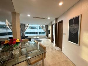 Sky Suites KLCC Twin Towers vibes