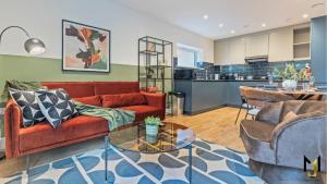 Meridian Way 2-Bed Premium Executive Apt F5