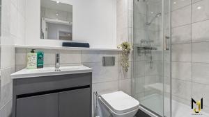 Meridian Way 9-Bed Large Premium Executive Apts