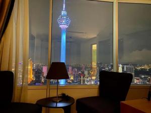Sky Suites KLCC Twin Towers vibes