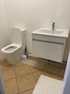 Pentago Suites - Unit 2