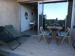 Beautiful sea view studio