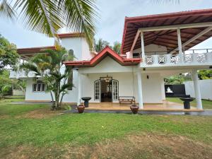 Blended Villas Bentota - Waterfront Escape