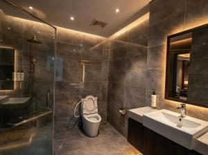 Stunning Sea View Apartments with Balcony - The Sapphire Ha Long