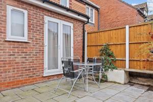Modern Beckton Home close to Excel and DLR