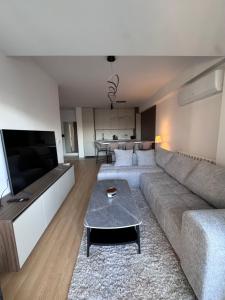 Riverside Aria Lux Residence Apartments