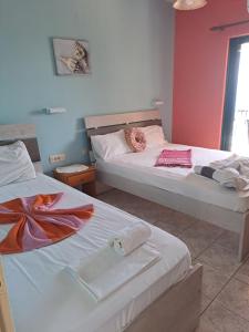 Karmiris studios and Family apartments