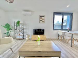 T2 Confort - Clim - Parking - Jardin