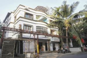 Super Townhouse The Upper Room Near Pune Airport