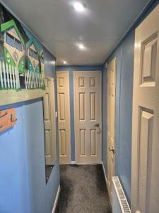 California Cliff Caravan Park K10