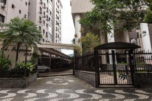 1 Min da Praia dos Milionários - Casal ou Família