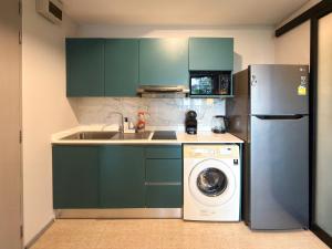 6th Avenue 2 bedroom